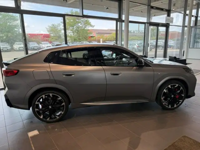 BMW X2 view 8