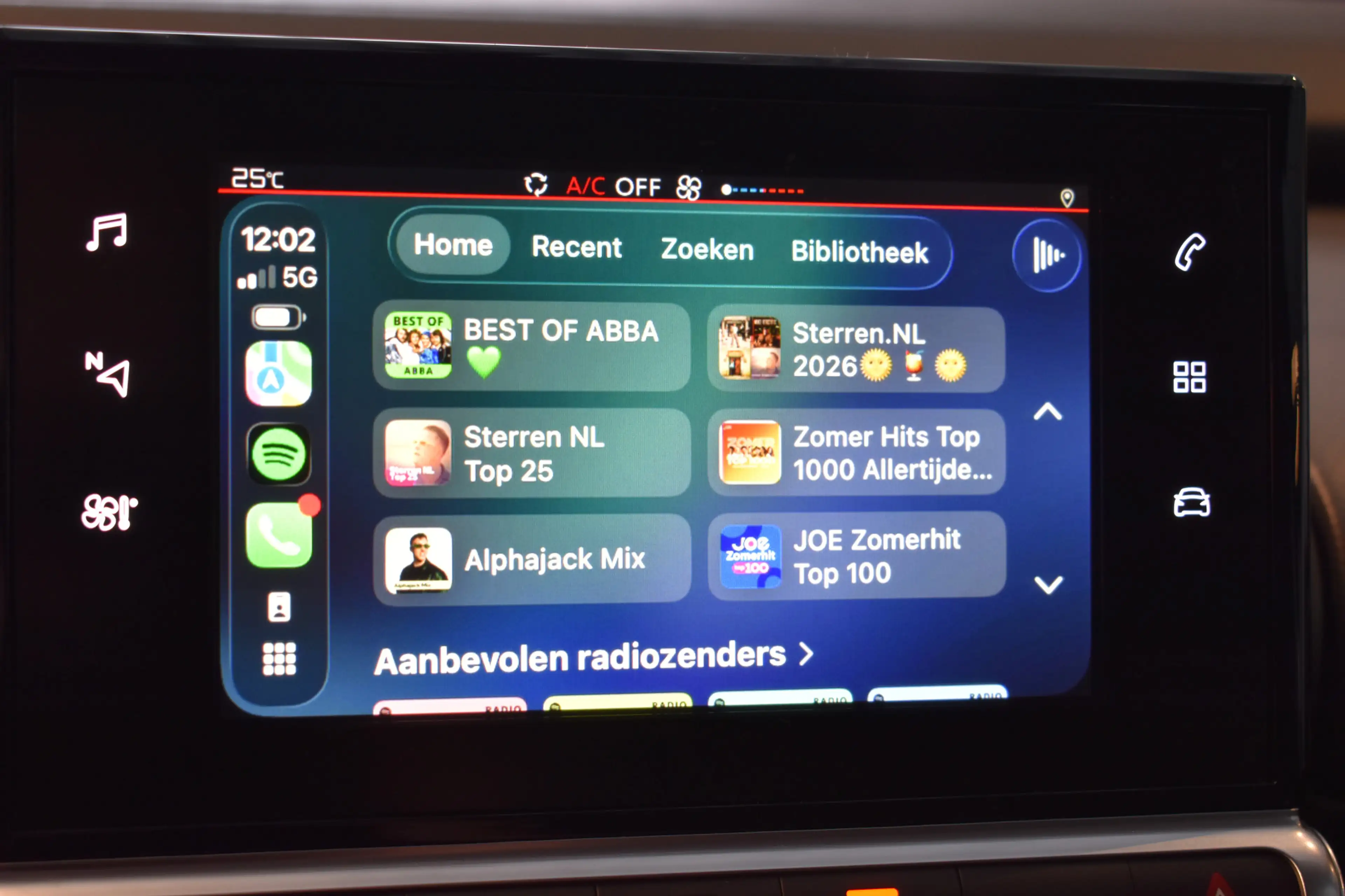 Citroen C4 Cactus 1.2 PureTech Feel Trekhaak Navi Stoelverwarming — photo 6