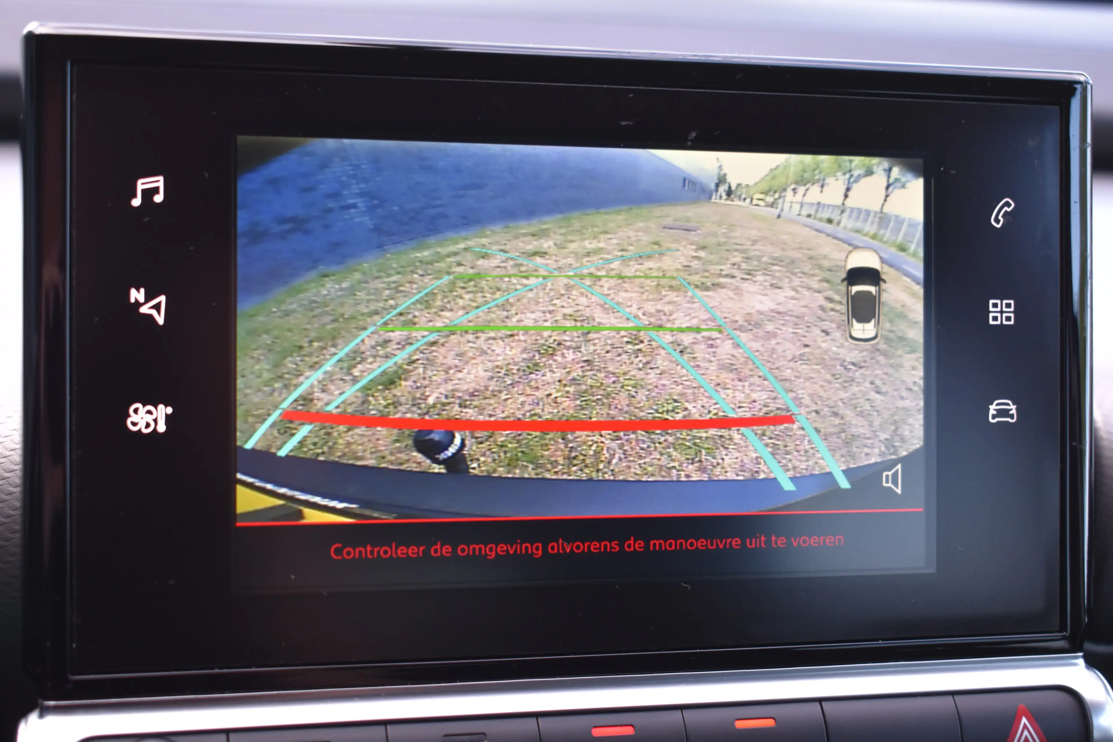Citroen C4 Cactus 1.2 PureTech Feel Trekhaak Navi Stoelverwarming — photo 5