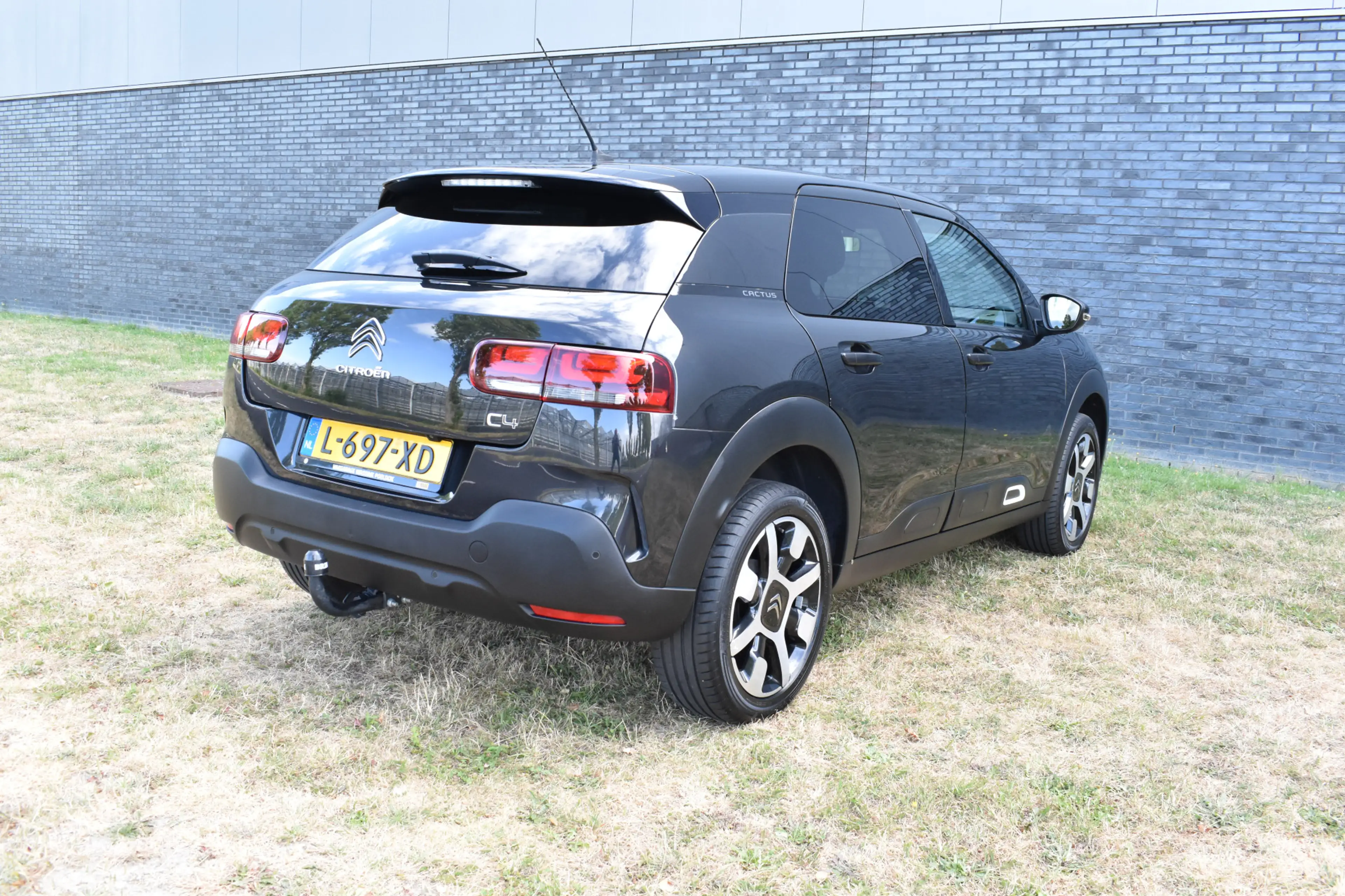Citroen C4 Cactus 1.2 PureTech Feel Trekhaak Navi Stoelverwarming — photo 4