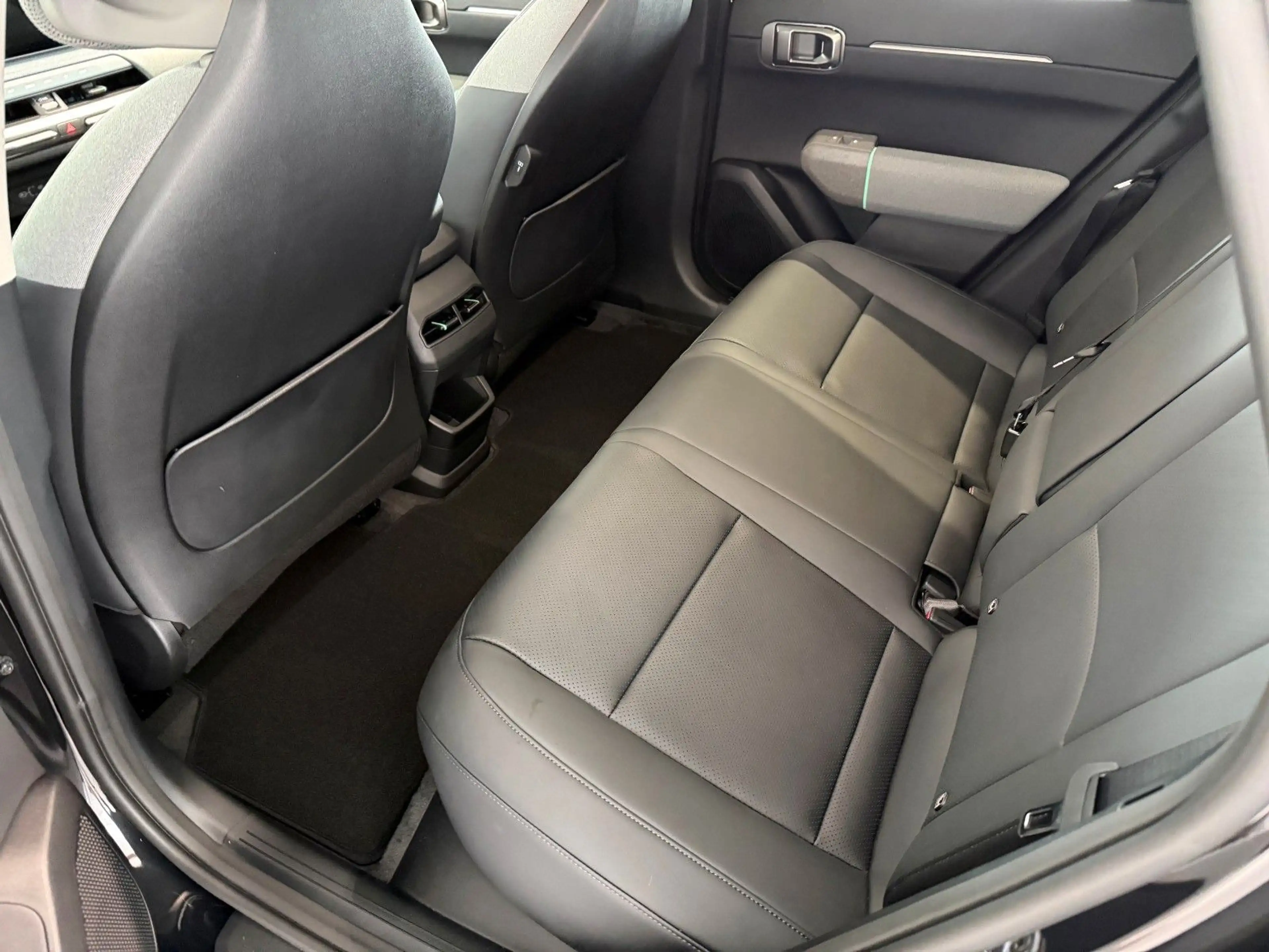 Kia EV4 81,4 kWh 150 kW Earth (P3,P4, P5, P6, P7) — photo 10
