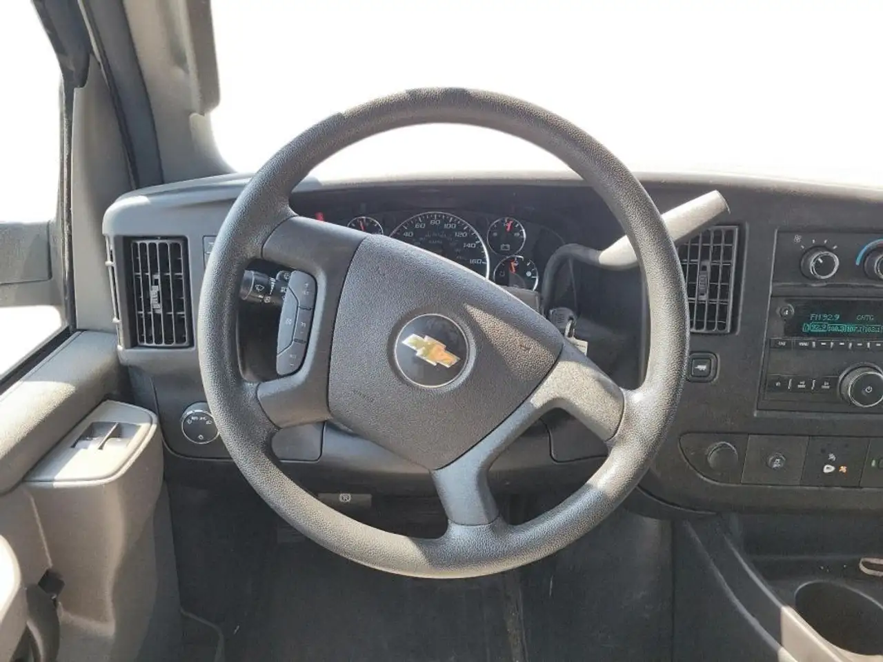 Chevrolet Express 2500 снимка Chevrolet Express 2500