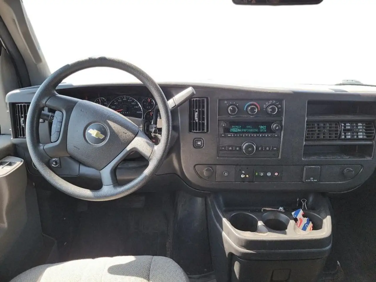 Chevrolet Express 2500 снимка Chevrolet Express 2500