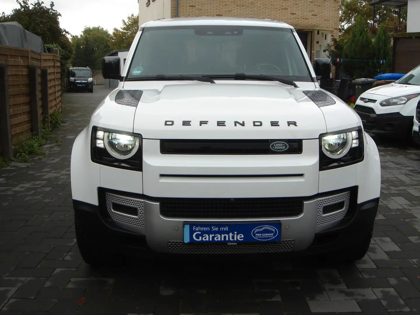 Land Rover Defender DEFENDER 110 S +AUT+NAVI+4x4+STANDHZG+TOP ! Weiß - 2