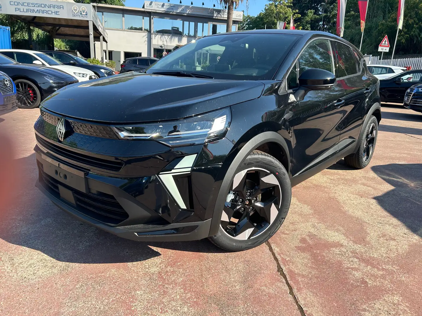 Renault Captur NO OBBLIGO FINANZIAMENTO GPL NUOVA PRONTA CONSEGNA Zwart - 2