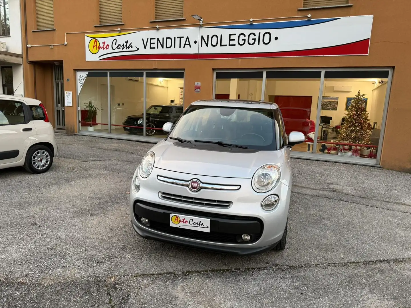 Fiat 500L 1.3 mjt Lounge 95cv AUTOMATICA UNICO PROPRIETARIO Gris - 1