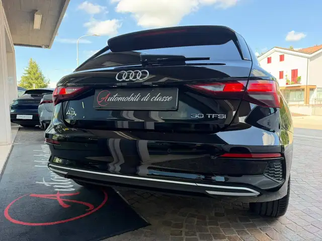 Audi A3 view 8