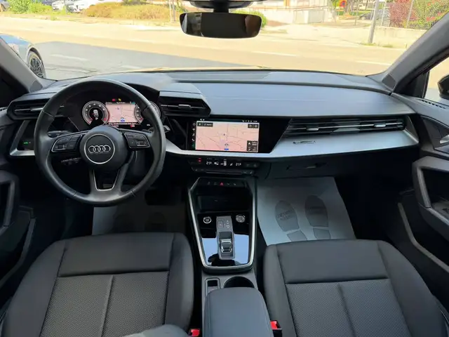 Audi A3 view 9
