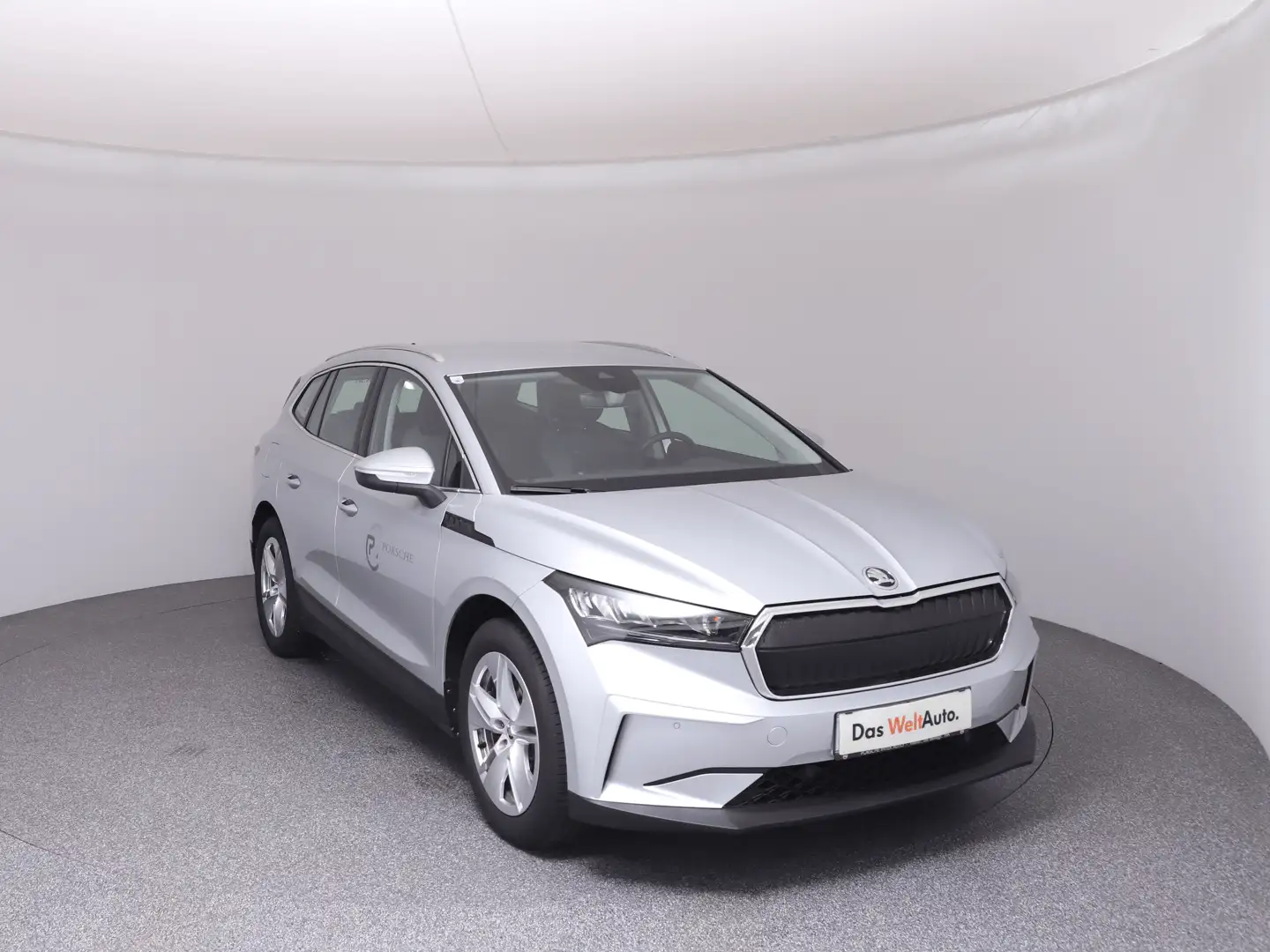 Skoda Enyaq 80 Silber - 2