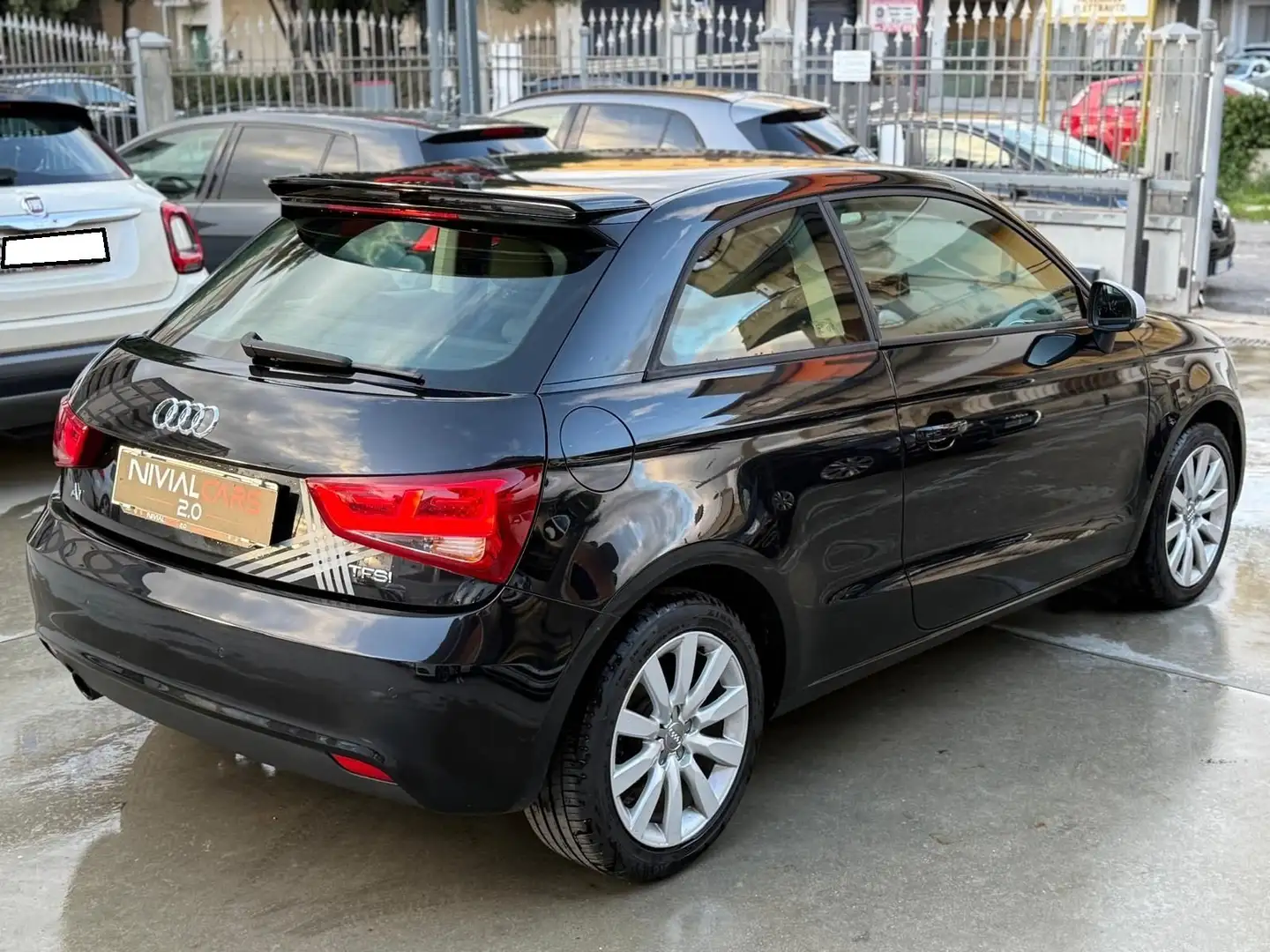 Audi A1 1.2 tfsi 86 CV Ambition  NEOPATENTATI Nero - 2