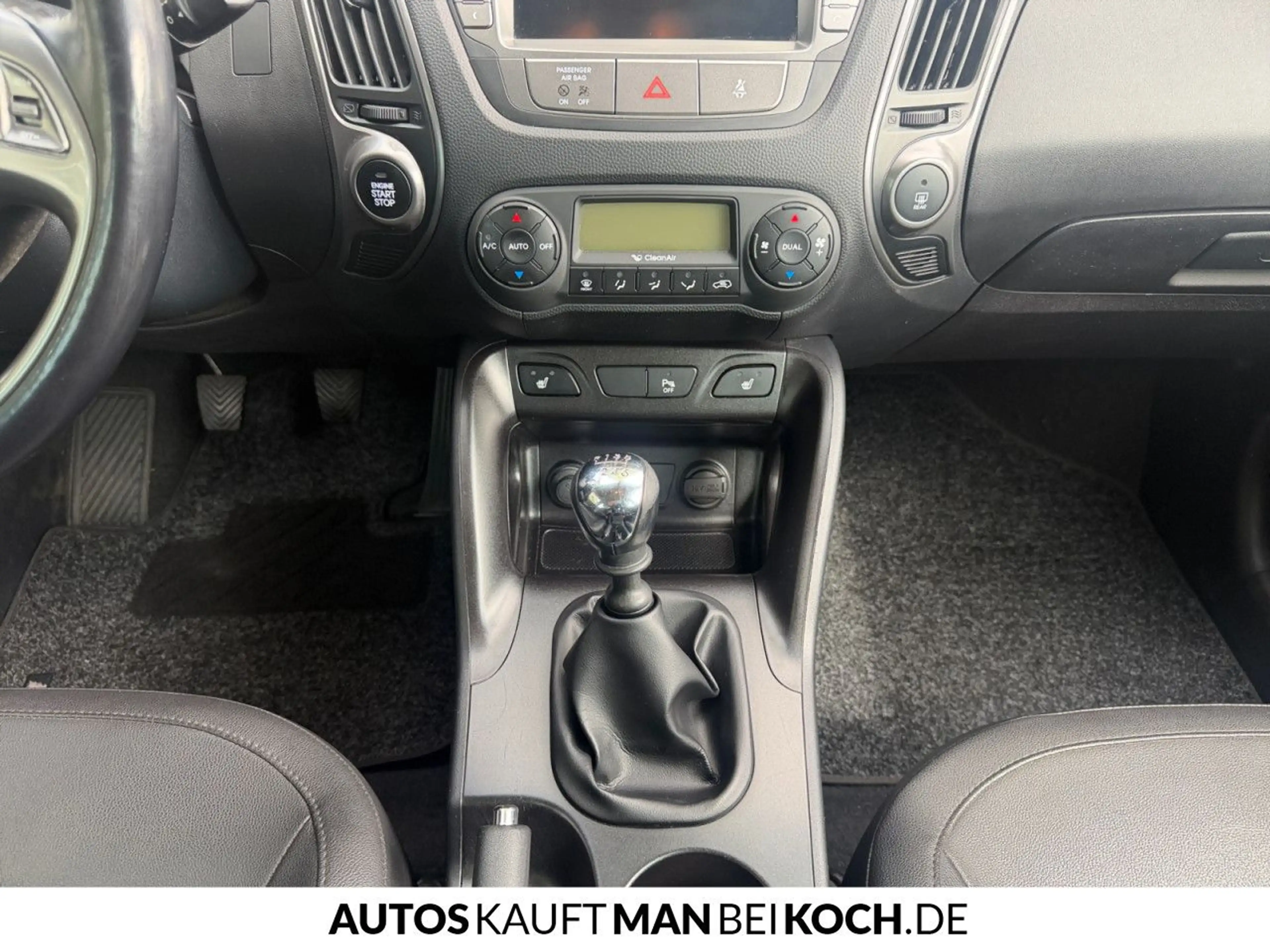Hyundai iX35 2.0 GDi Trend 2WD AHK PDC RÜCKF Bluetooth — photo 11