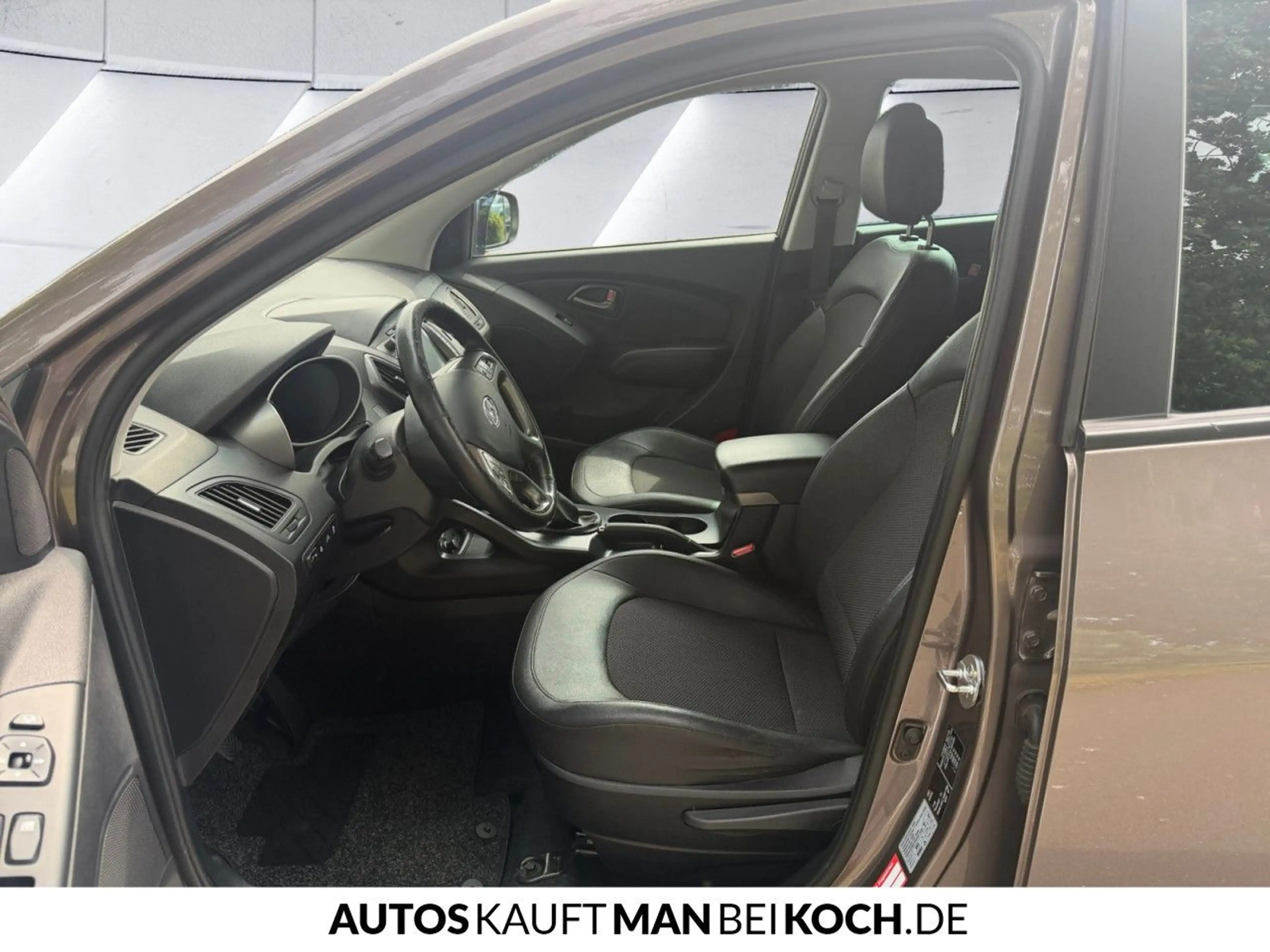 Hyundai iX35 2.0 GDi Trend 2WD AHK PDC RÜCKF Bluetooth — photo 7