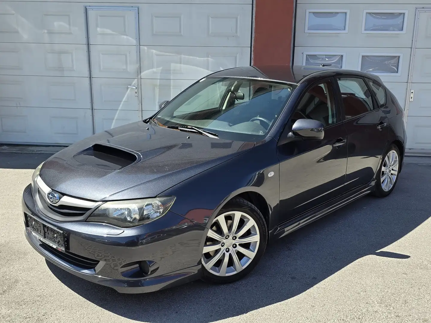 Subaru Impreza Hatchback 2,0D Sport * Pickerl NEU * Grau - 1