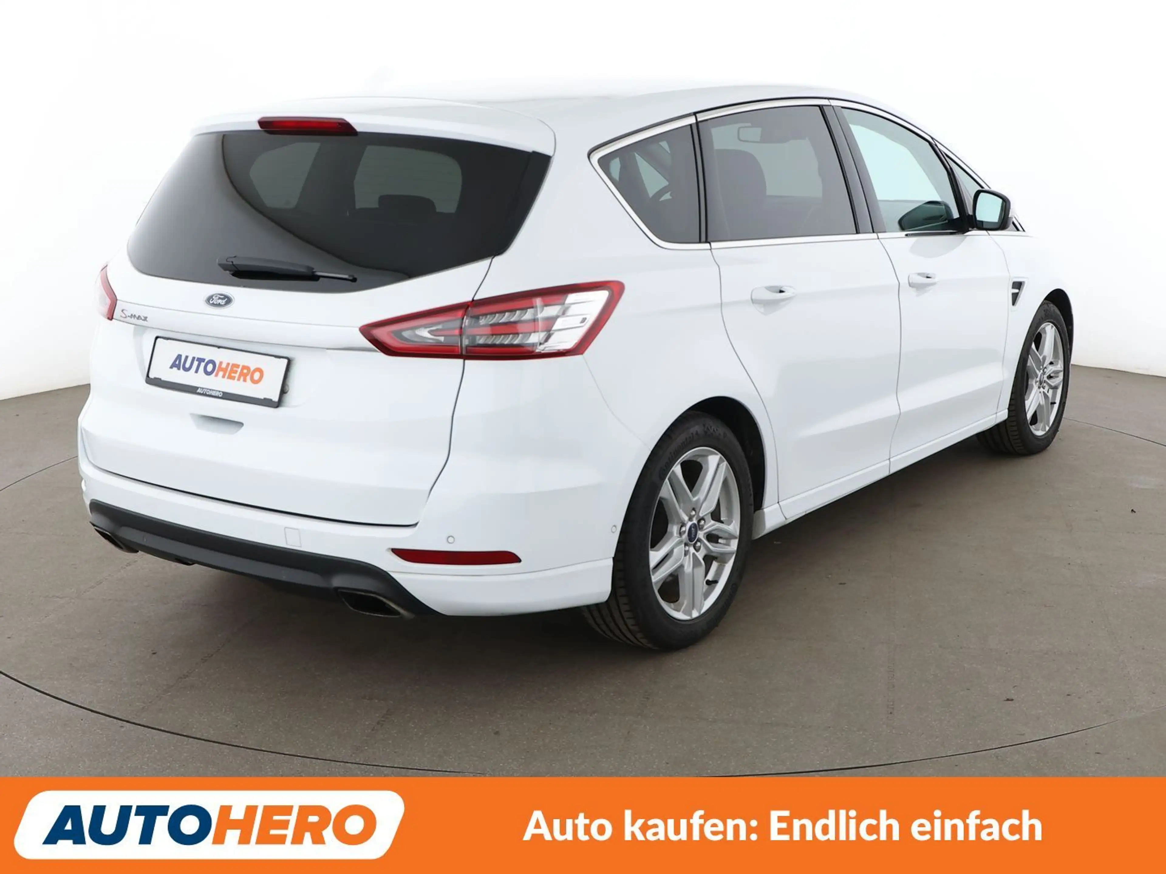 Ford S-Max 2.0 EcoBoost Titanium Aut.*NAVI*TEMPO*PDC*SHZ* — photo 6