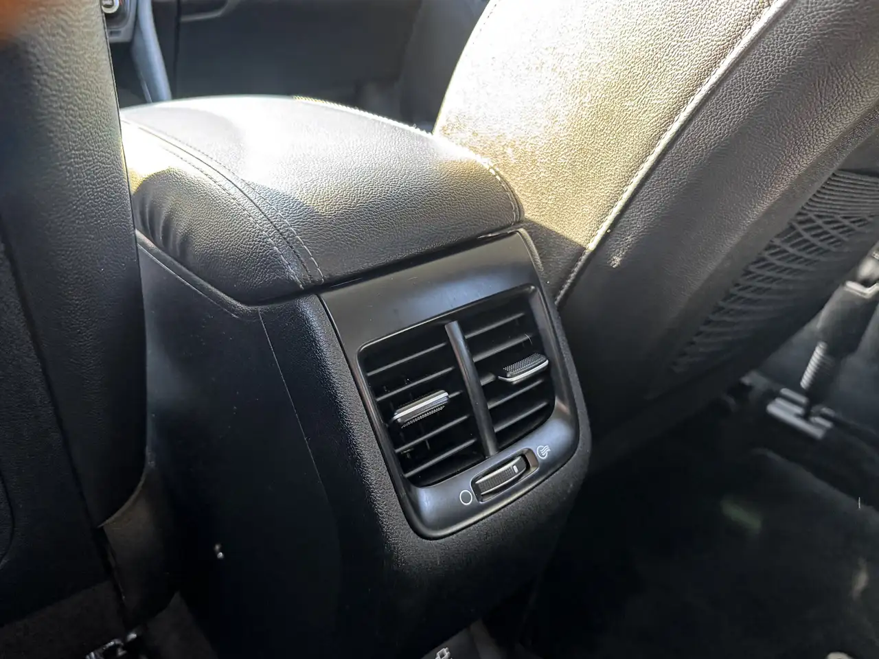 Kia Niro снимка Kia Niro