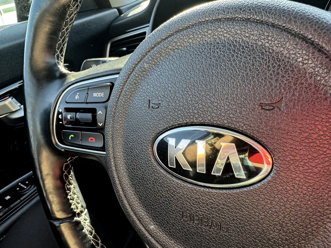 Kia Niro снимка Kia Niro