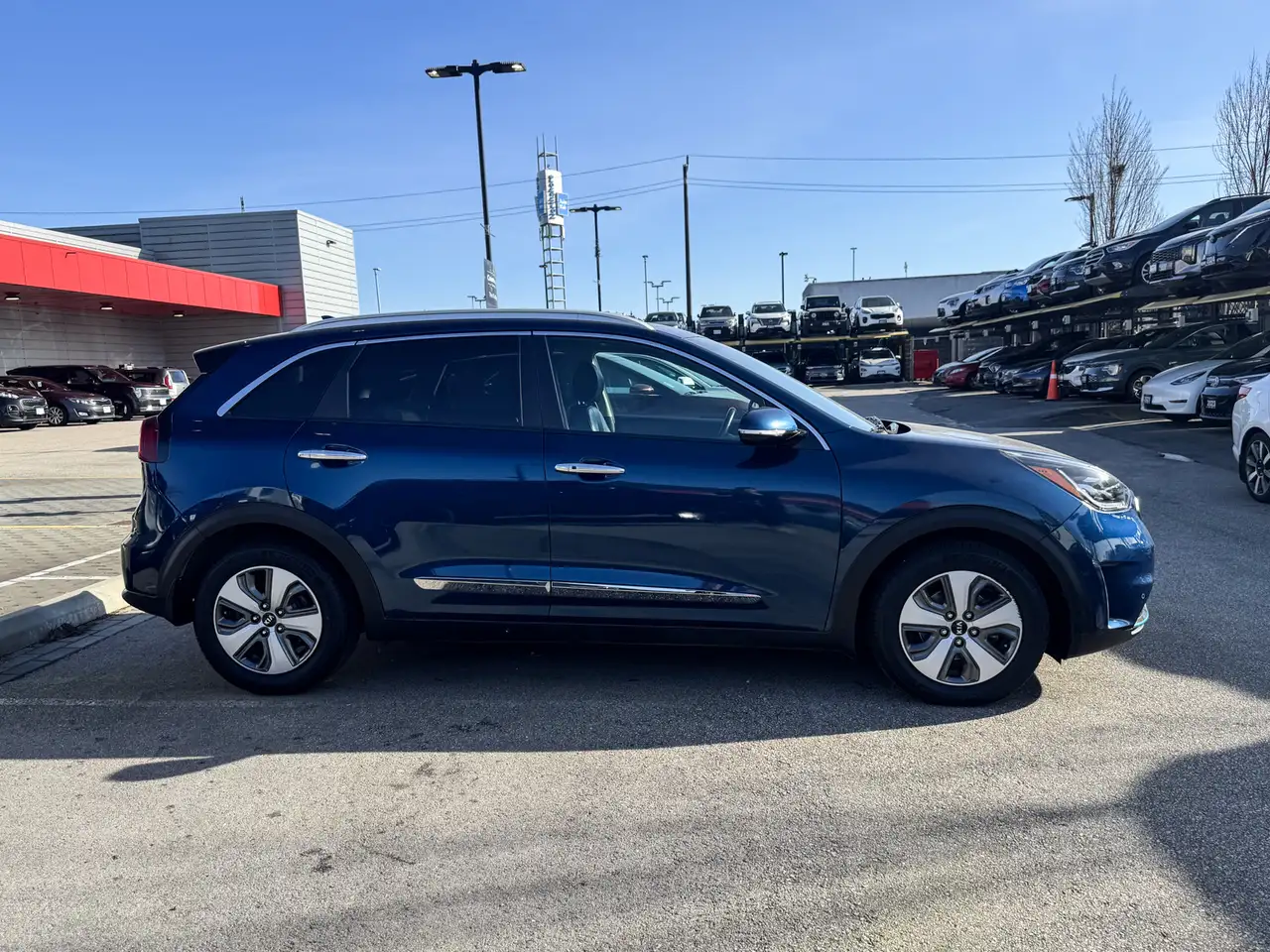 Kia Niro снимка Kia Niro