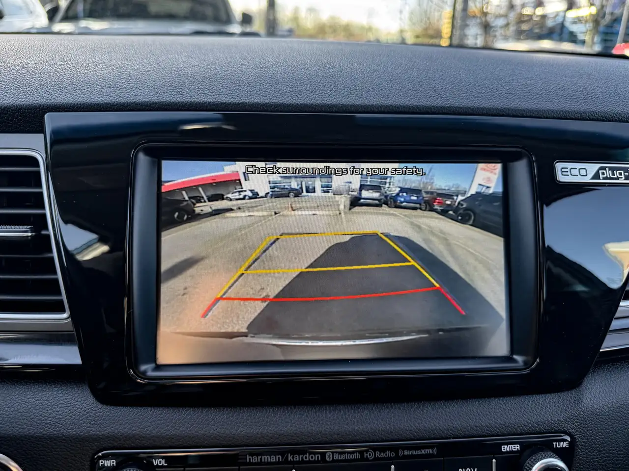 Kia Niro снимка Kia Niro