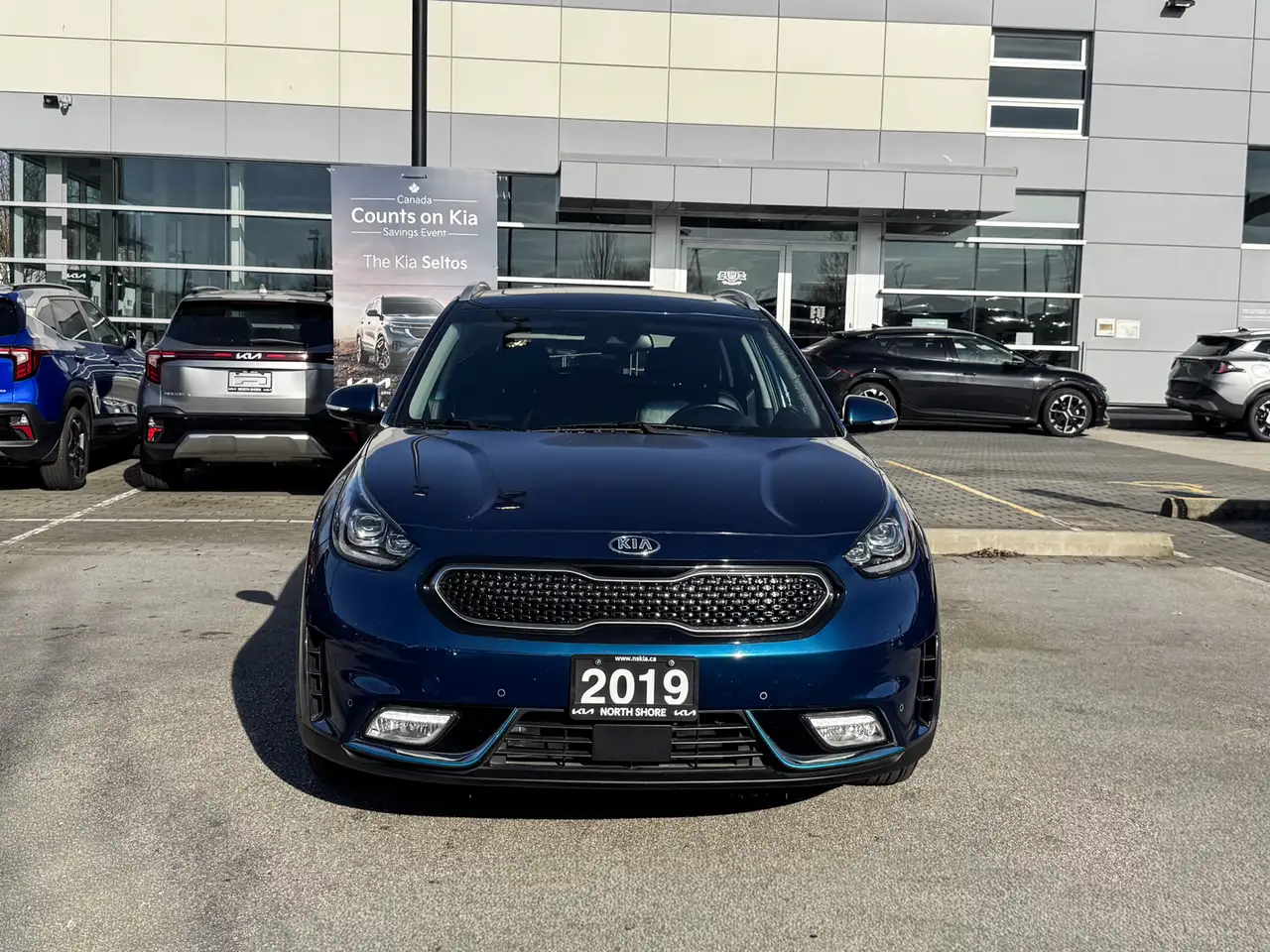 Kia Niro снимка Kia Niro