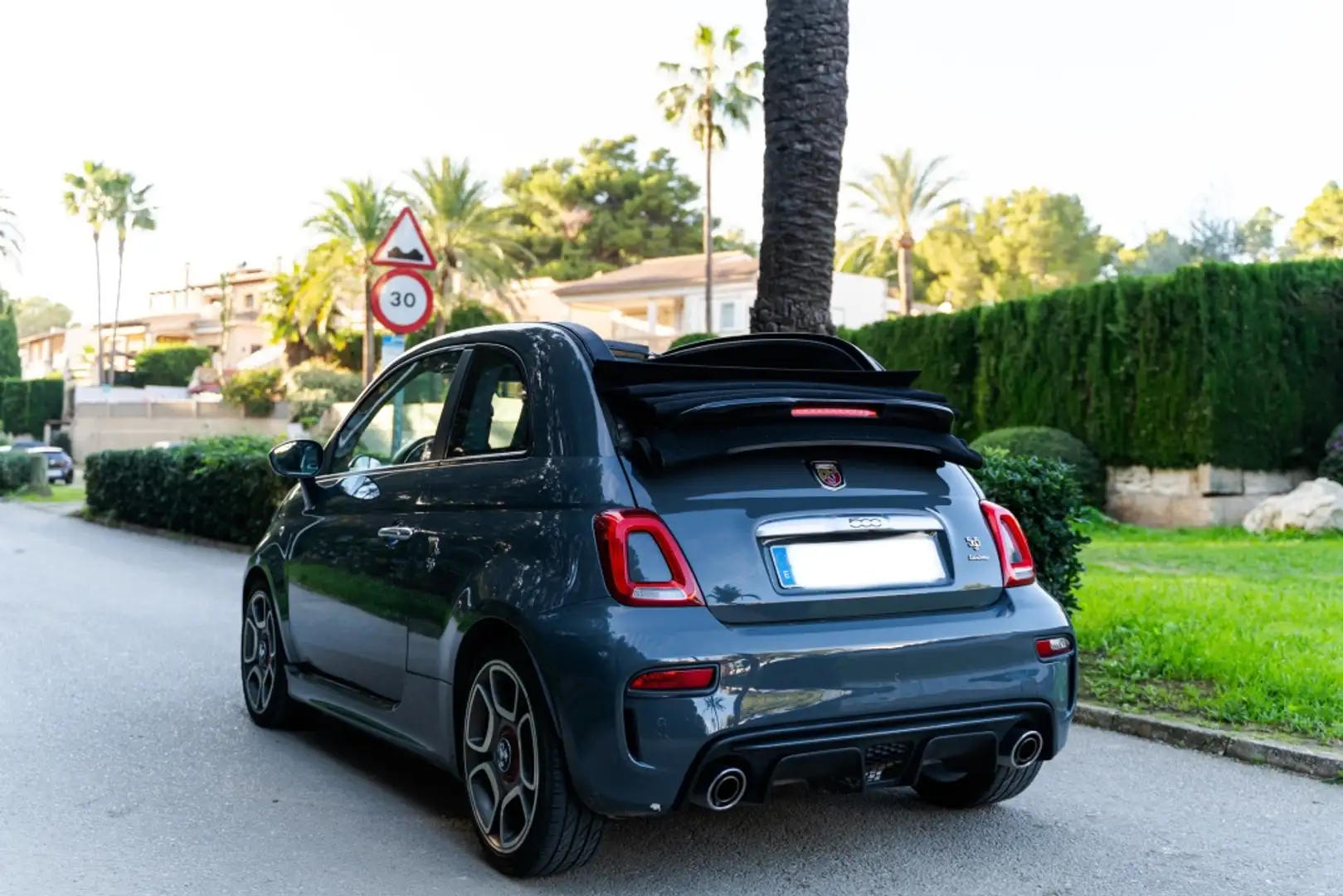 Abarth 595 1.4T JET TURISMO AUT. 121KW Gris - 1