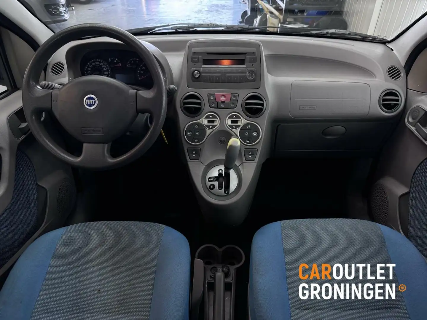 Fiat Panda 1.2 Dynamic | AUTOMAAT | CLIMA | LAGE KM | ORI NL Zwart - 2