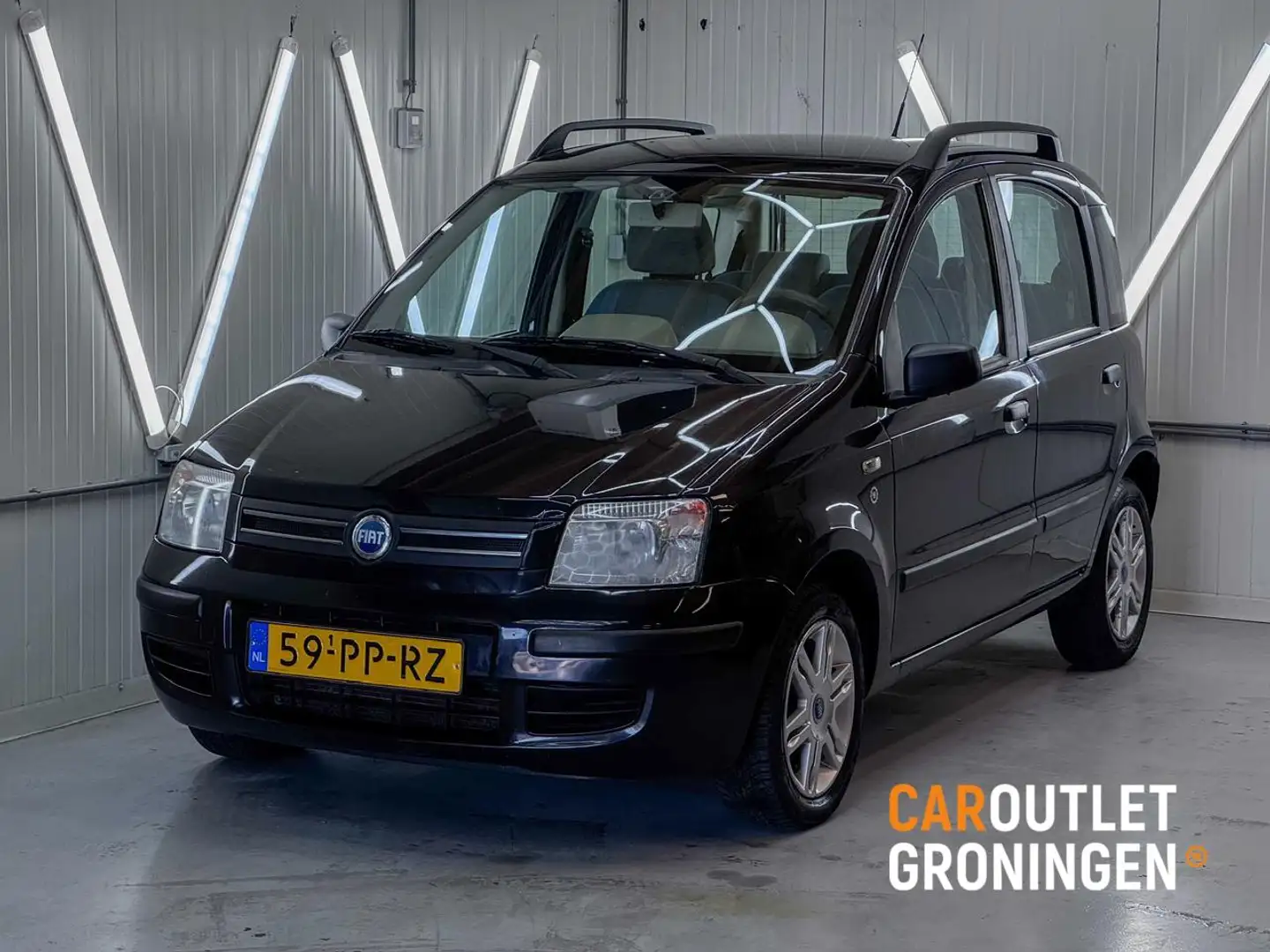 Fiat Panda 1.2 Dynamic | AUTOMAAT | CLIMA | LAGE KM | ORI NL Zwart - 1