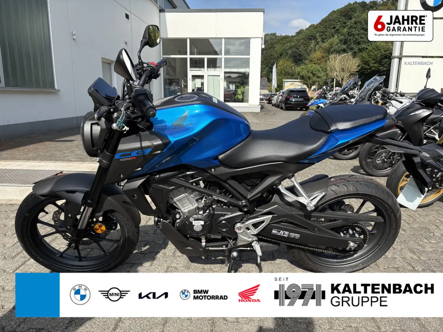 Honda CB 125 Bleu - 1