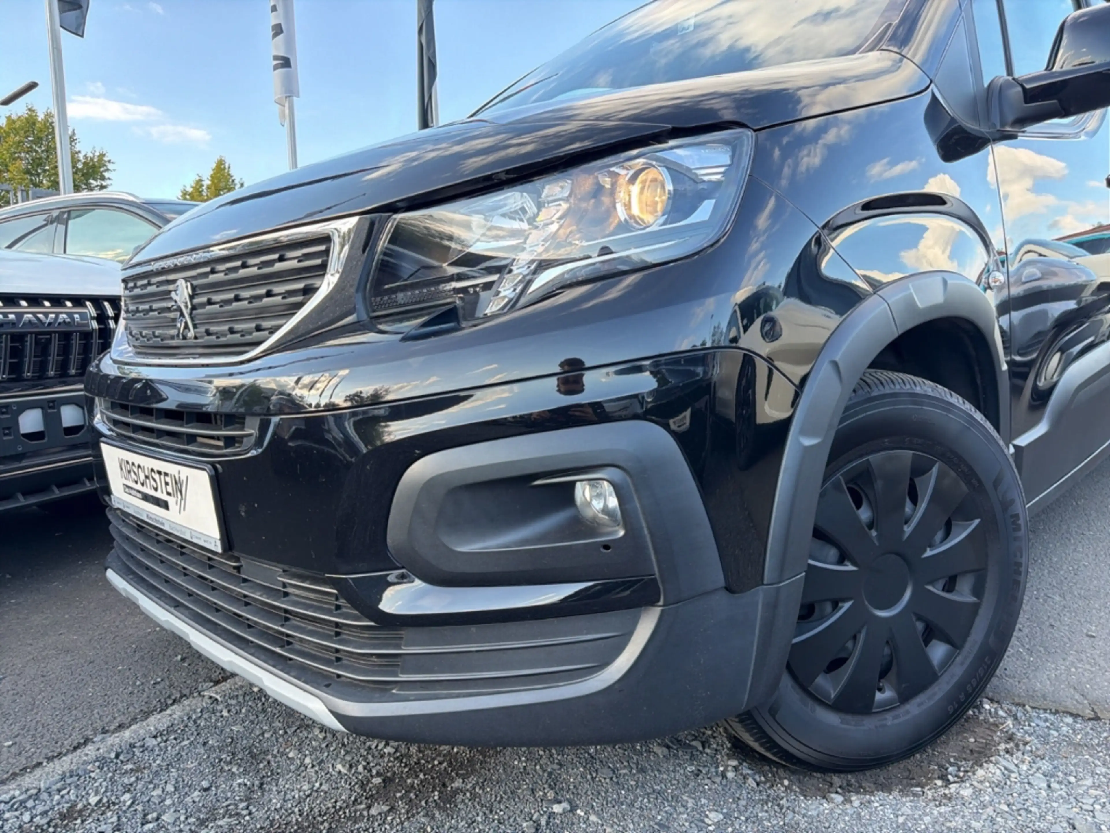 Peugeot Rifter Allure L2 7-Sitzer WR Navi Kamera App Sitzheizung — photo 32