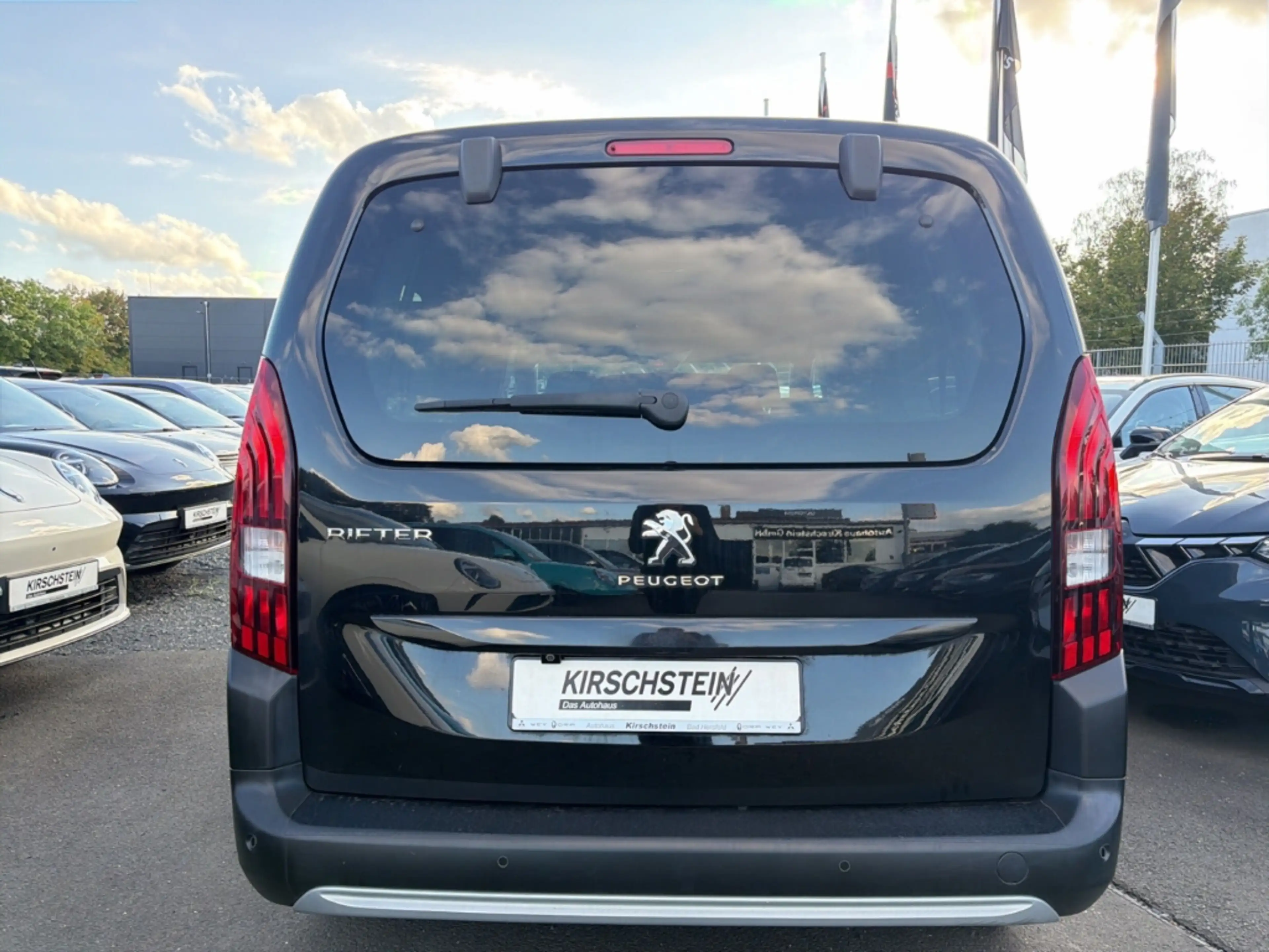 Peugeot Rifter Allure L2 7-Sitzer WR Navi Kamera App Sitzheizung — photo 30