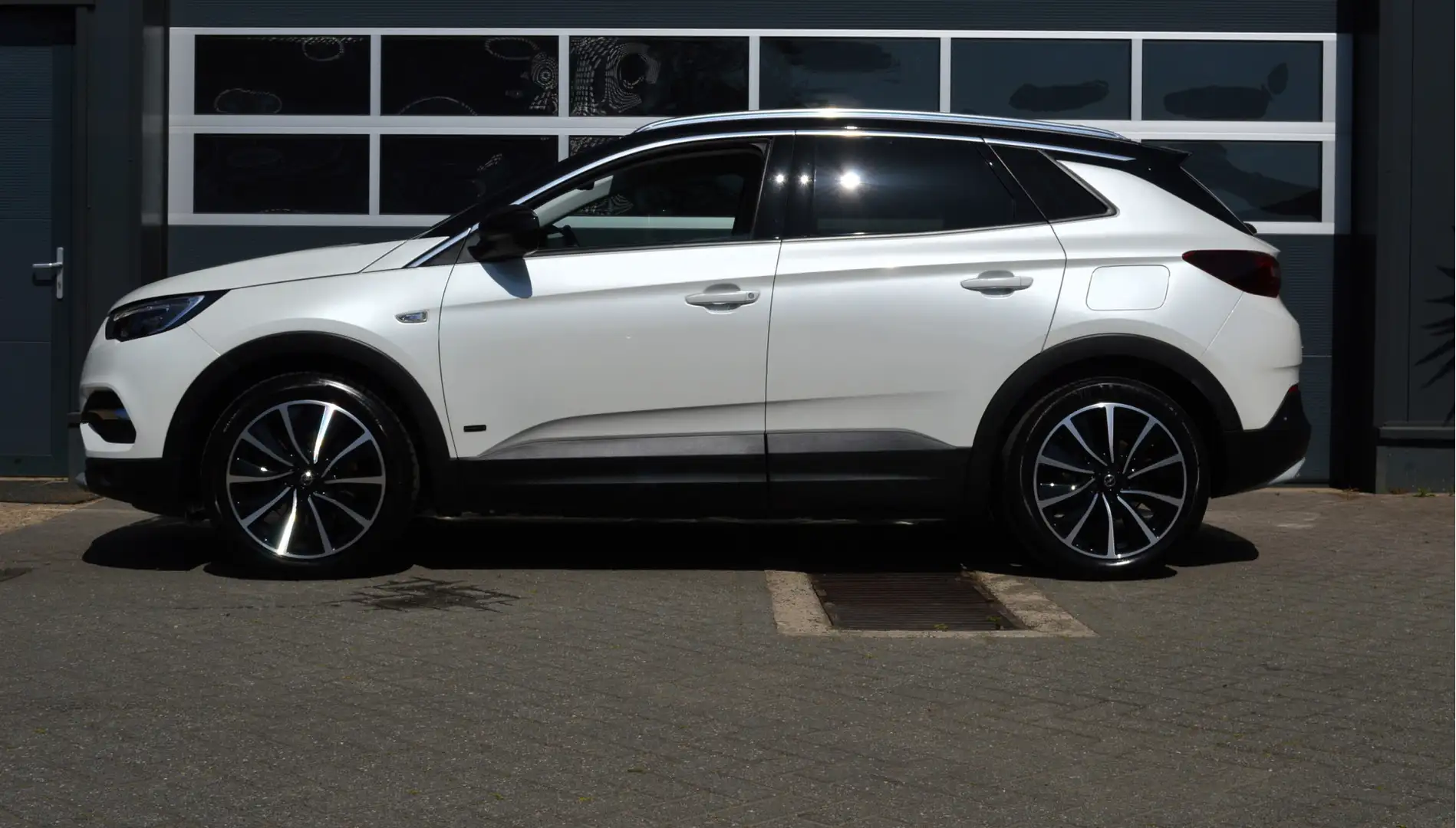 Opel Grandland X 1.6 Turbo Hybrid4 plug in hybrid Ultimate | Leder/ - 2