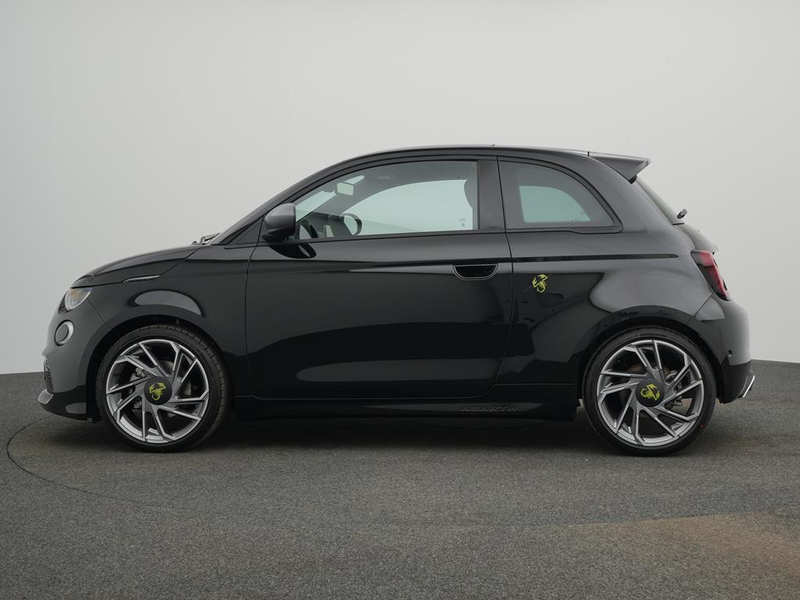 Abarth 500e Cabrio Turismo — photo 6