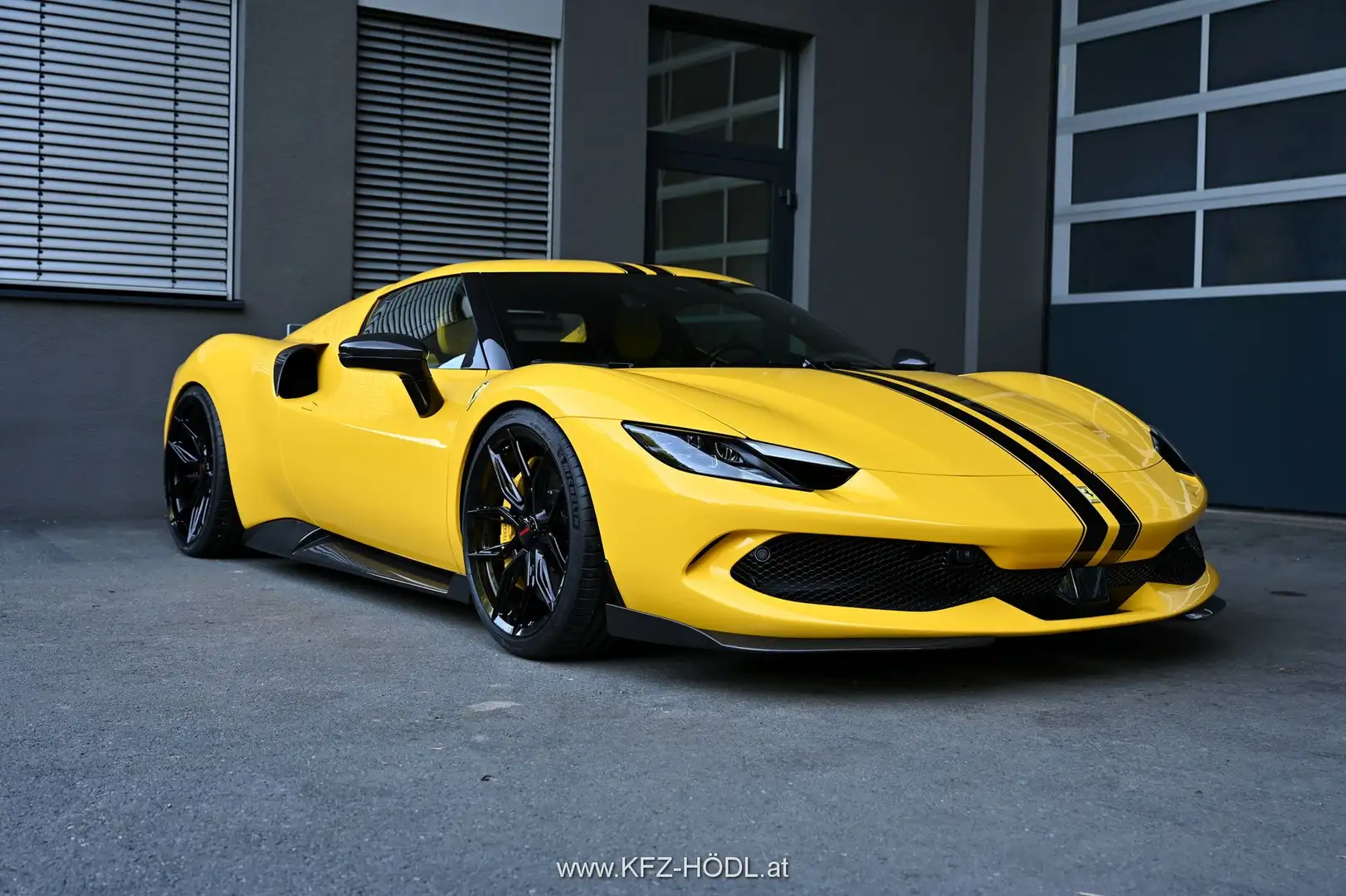 Ferrari 296 GTB Novitec EXP € 297.900,- Geel - 1