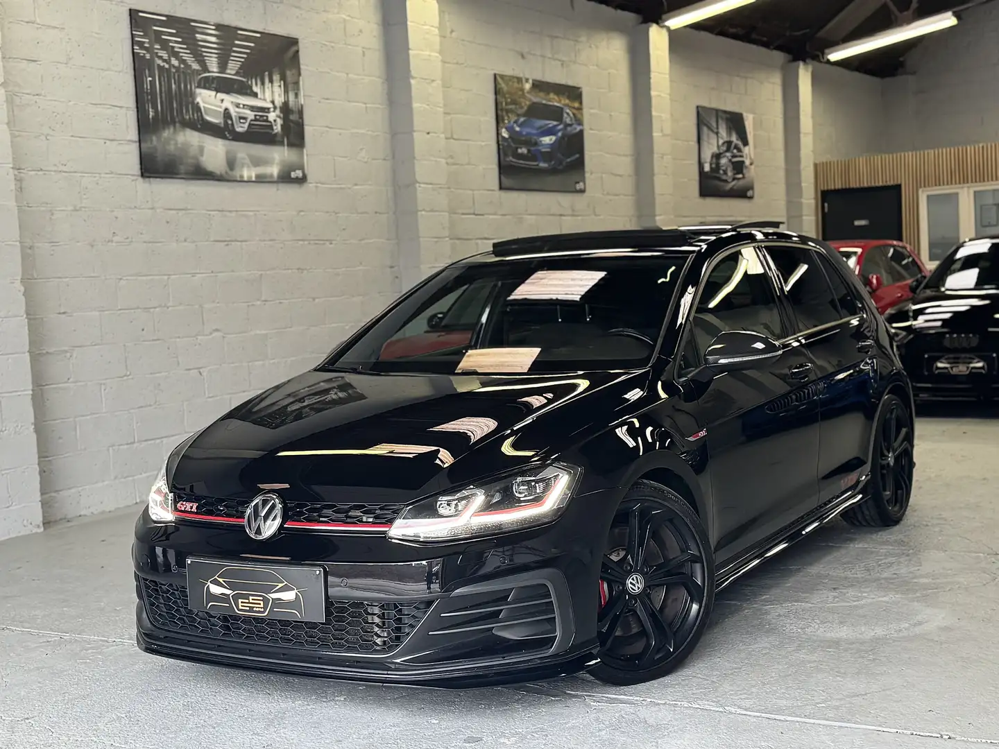Volkswagen Golf GTI TCR FULL AKRAPOVIC.TOIT OUVRANT.CAMÉRA.COCKPIT. Noir - 1