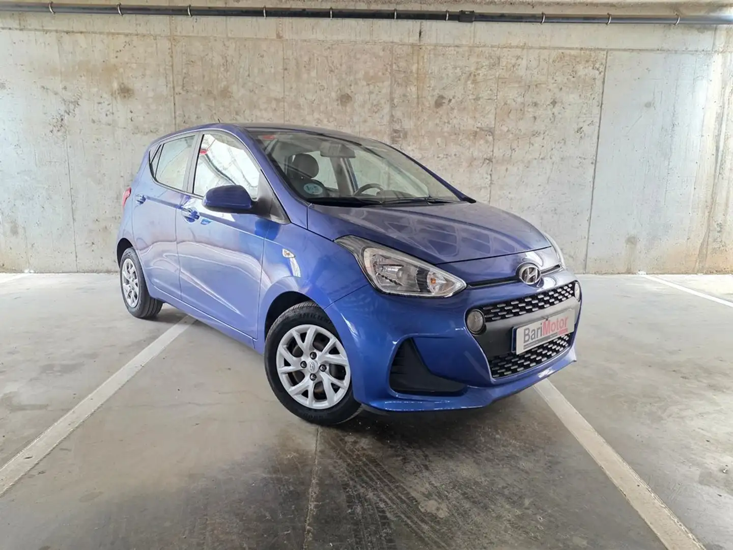 Hyundai i10 1.0 Klass Amarillo - 1