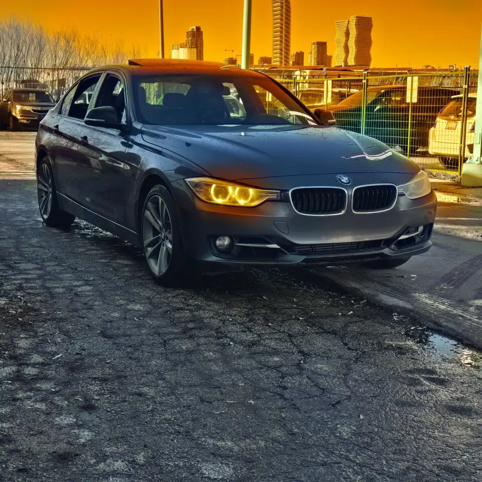BMW 3 Series снимка BMW 3 Series