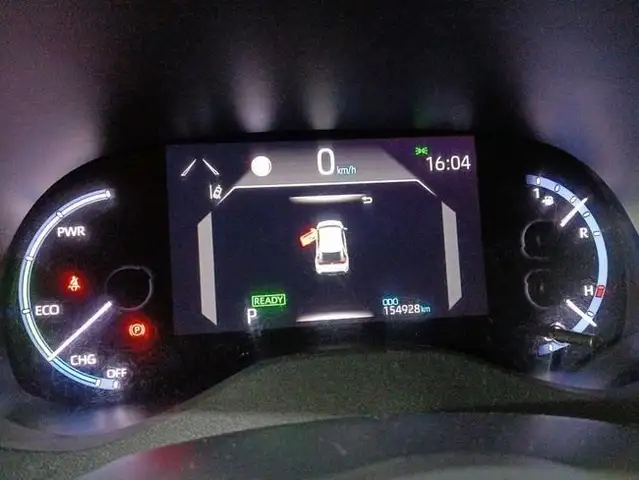 Toyota Yaris Cross view 13
