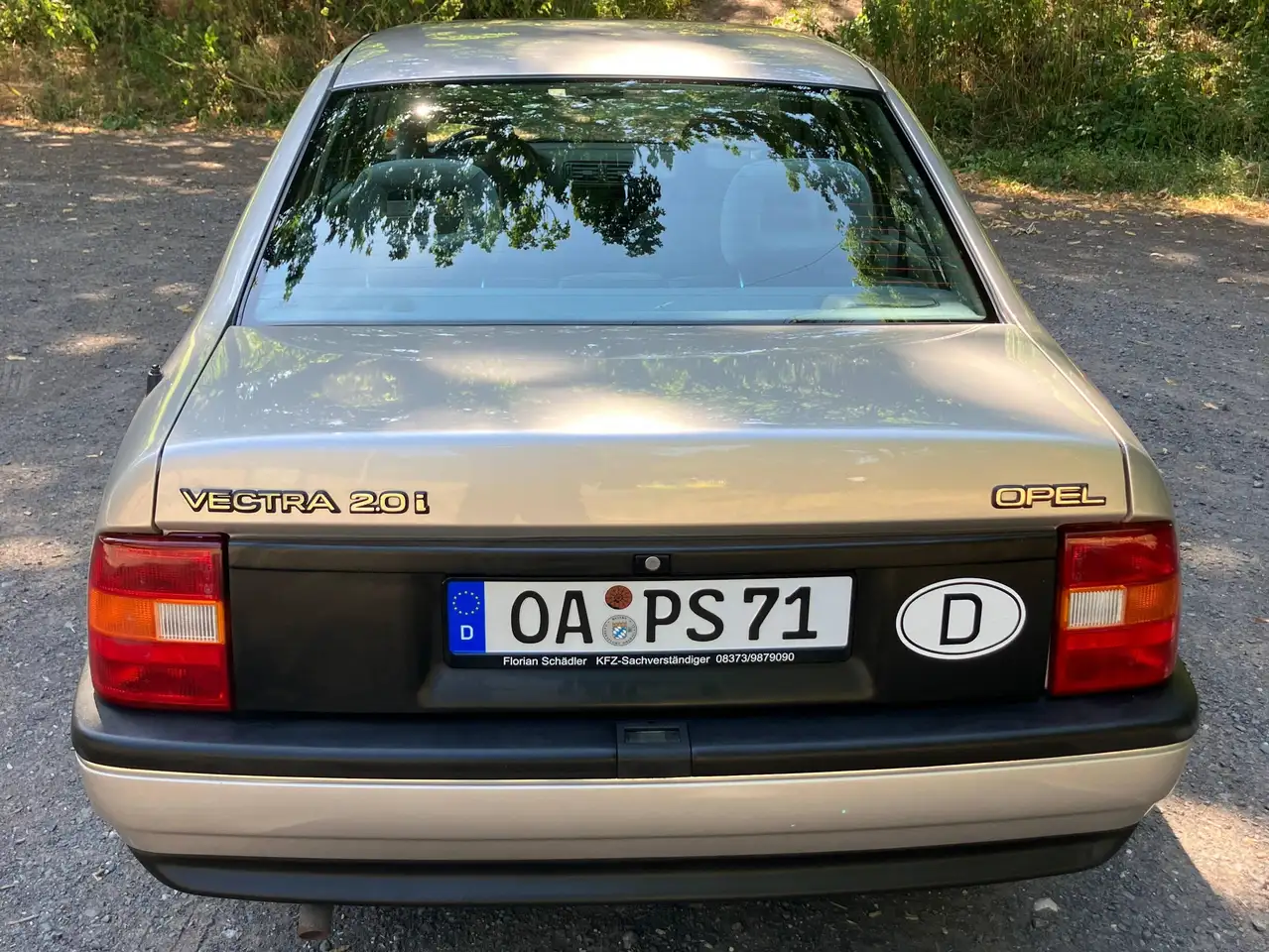 Opel Vectra GLS Oldtimer, foto 9