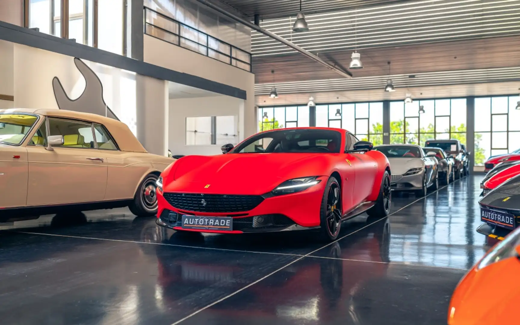 Ferrari Roma Naranja - 1
