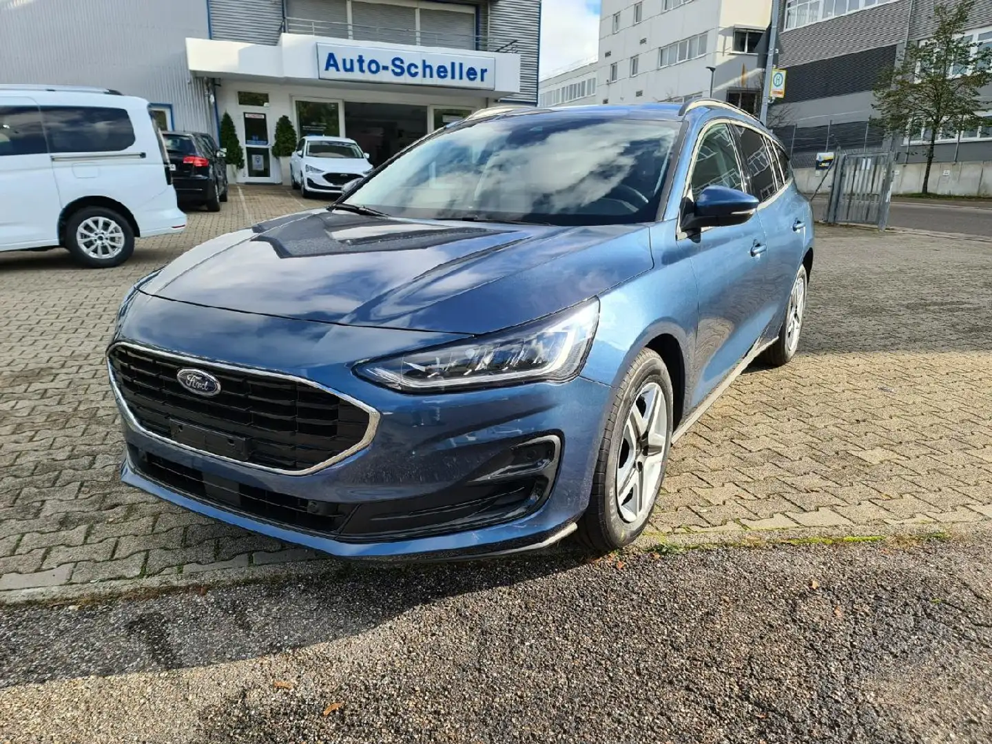 Ford Focus Cool & Connect - 1