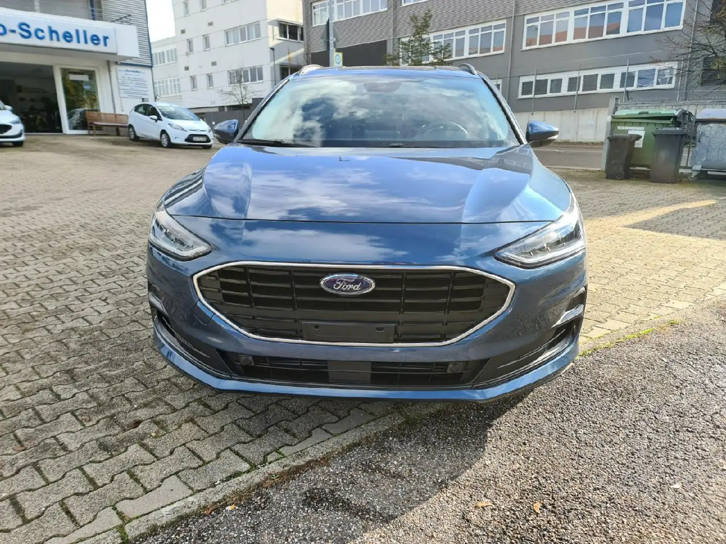 Ford Focus Cool & Connect - 2