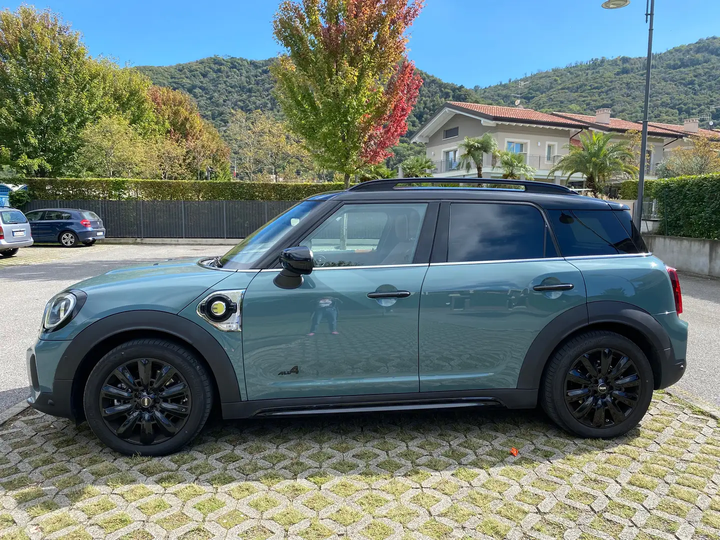 MINI Cooper SE Countryman ALL4 Verde - 1