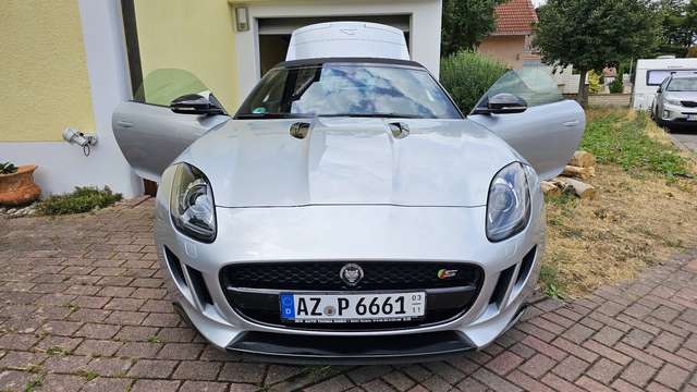 Jaguar F-Type V8 S