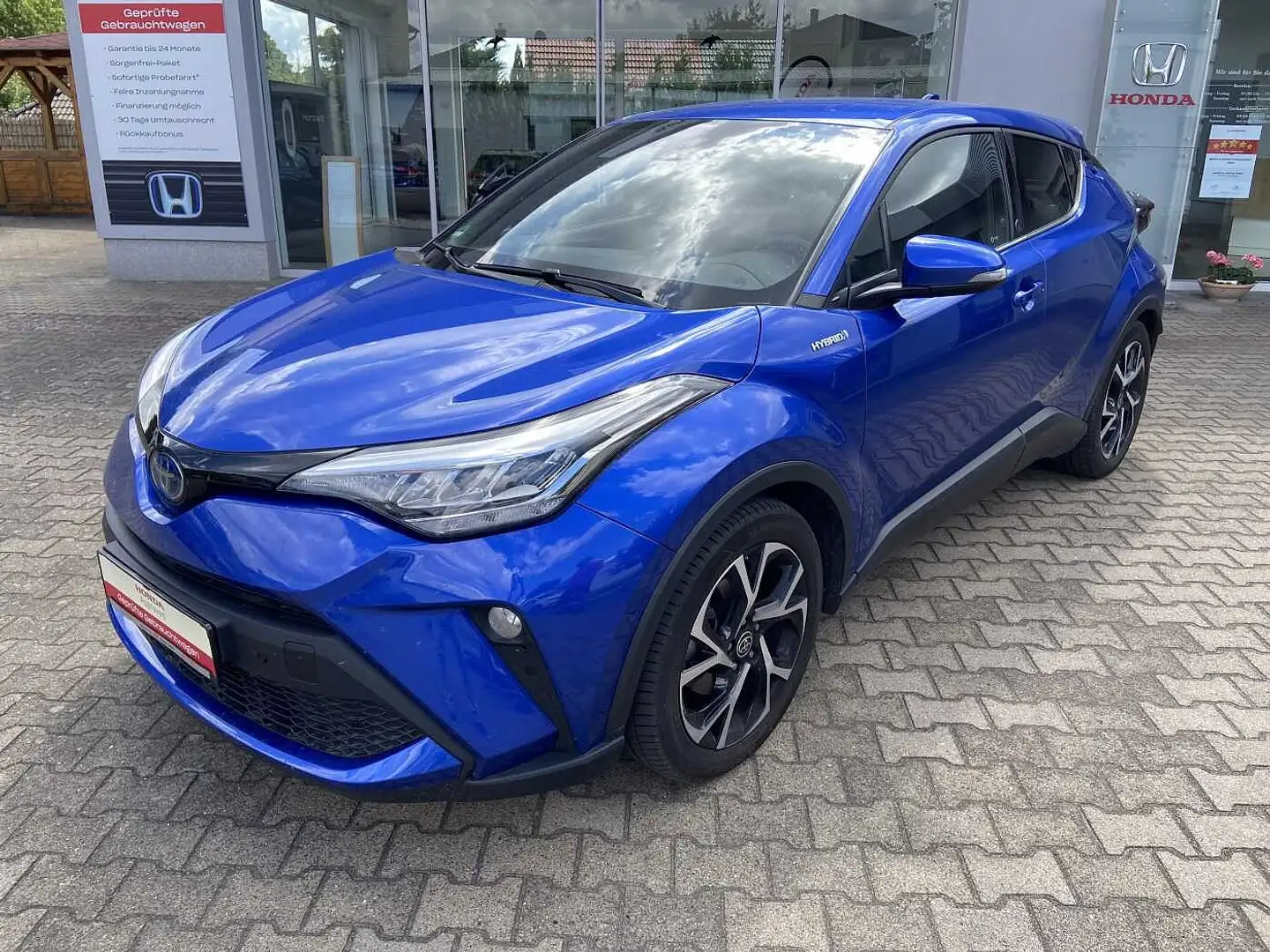 Toyota C-HR Hybrid 2.0 Team Deutschland Blue - 2