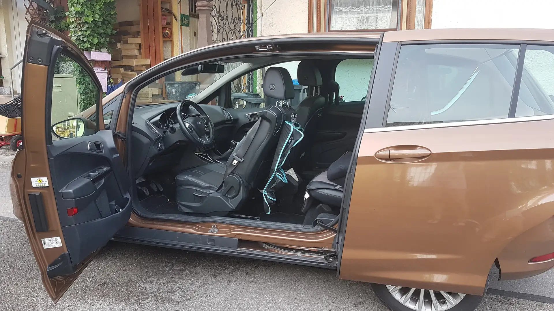 Ford B-Max B-MAX 1.6 TDCi SYNC Edition Brown - 2