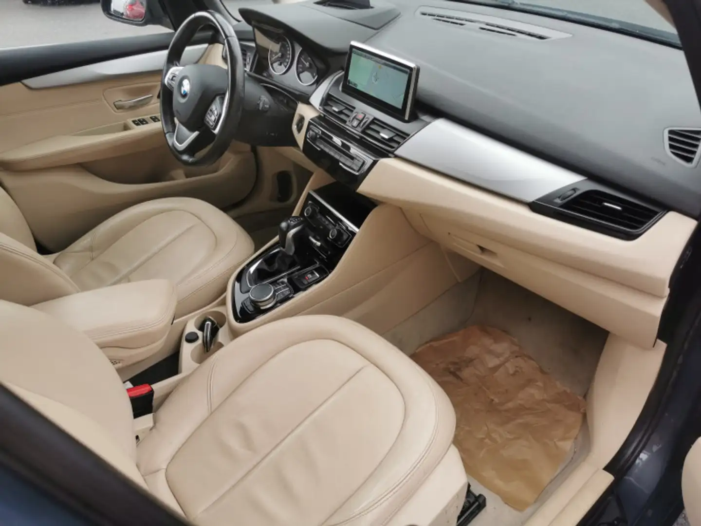 BMW 220 (F46) 220DA 190CH EXECUTIVE Gris - 2