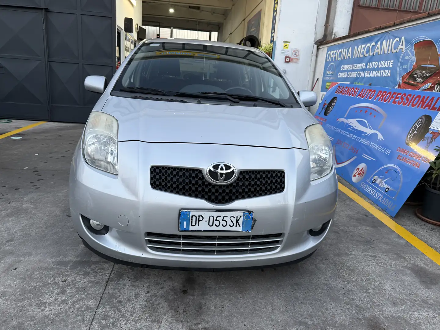 Toyota Yaris 5p 1.3 Navy - 2