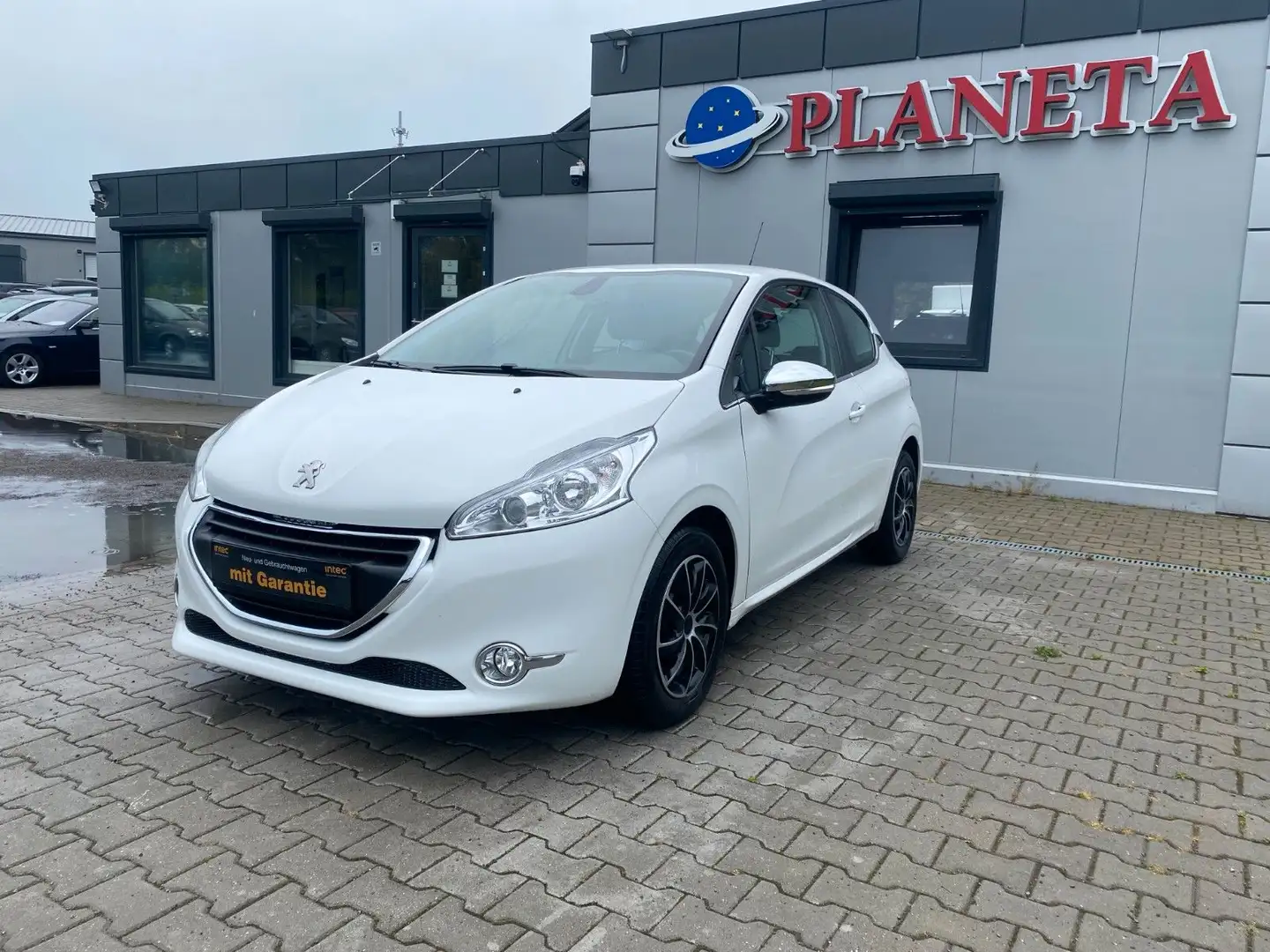 Peugeot 208 Allure Weiß - 2