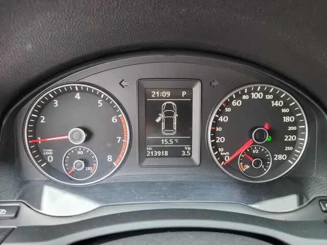 Volkswagen Scirocco view 19