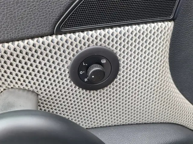 Volkswagen Scirocco view 21