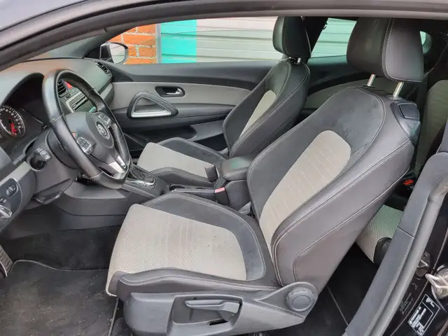 Volkswagen Scirocco view 5
